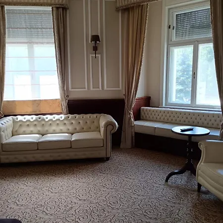 Villa Thanhoffer - Horthy Siofok